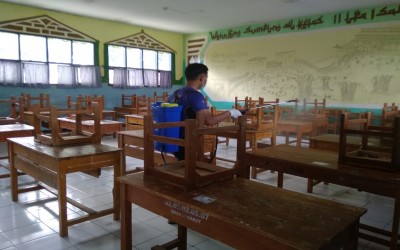 Penyemprotan Disinfektan